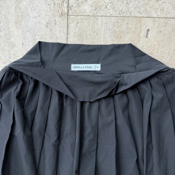 Tennis Skirt - Picture 3 of 5